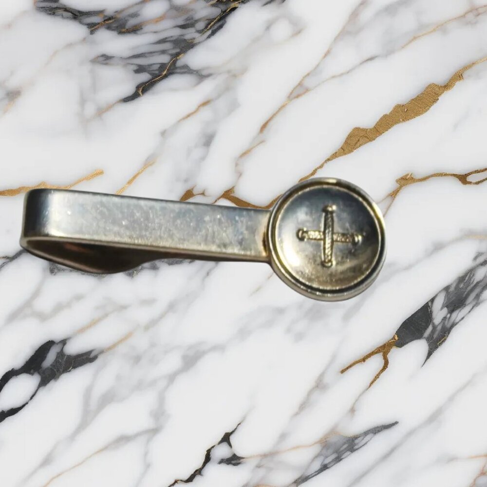 Vintage 1950s or 60s Gold-tone Tie Clip w/Cross Emblem